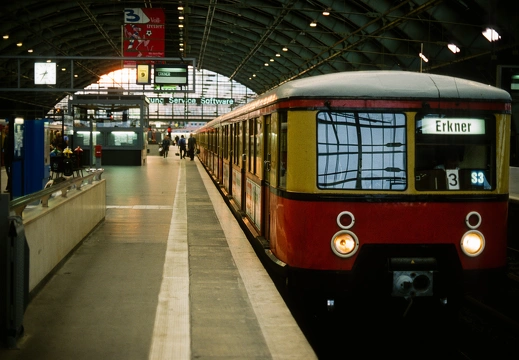 2000-05 Ostbahnhof - S3 nach Erkner