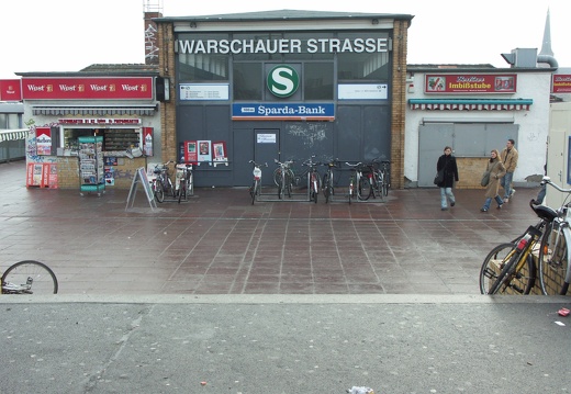 2004-11-28-101345 S Warschauer Straße